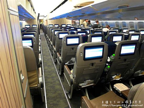 ci061機型|2023華航台北法蘭克福來回搭乘評價｜CI0061、CI0062，一本票 .